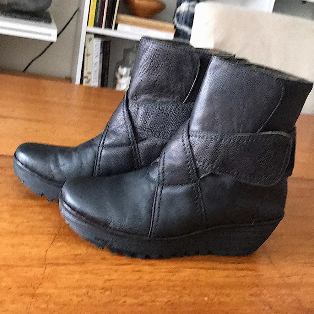 Fly London ankle boots. Size 9. Black